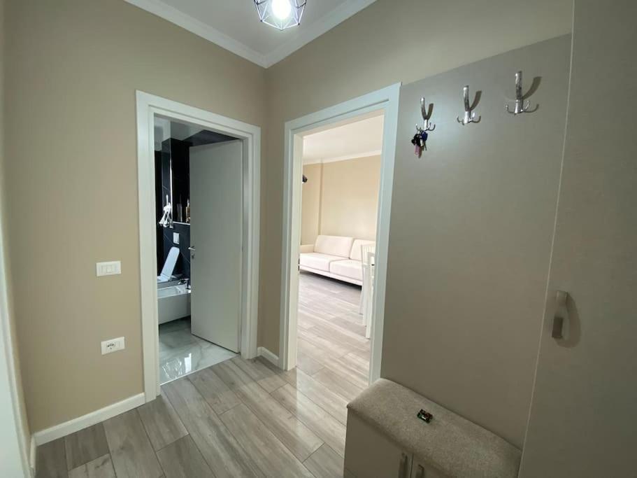 Cozy Flat Appartments In Apartment *