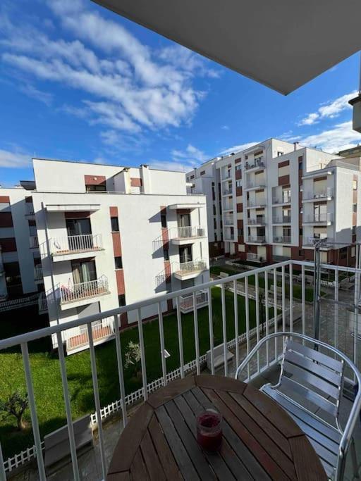 Cozy Flat Appartments In Apartment *